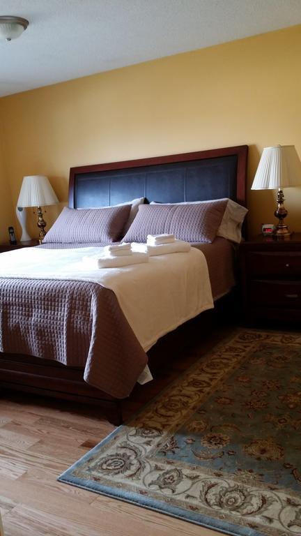 Eileen'S Bed & Breakfast/Guest House Hay River Luaran gambar